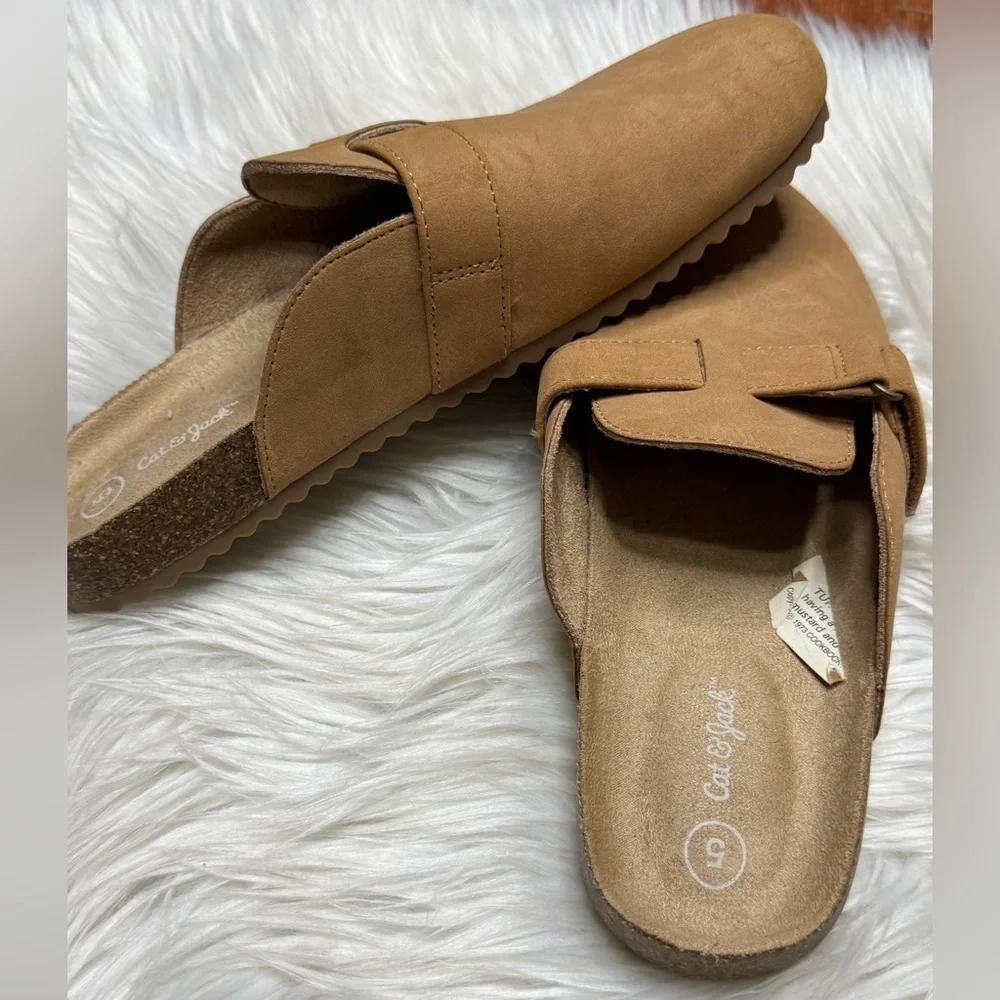 Cat & Jack Girls' Perry Slip-On Clogs